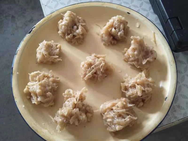 How to make pure milk hand-torn toast: Step 1