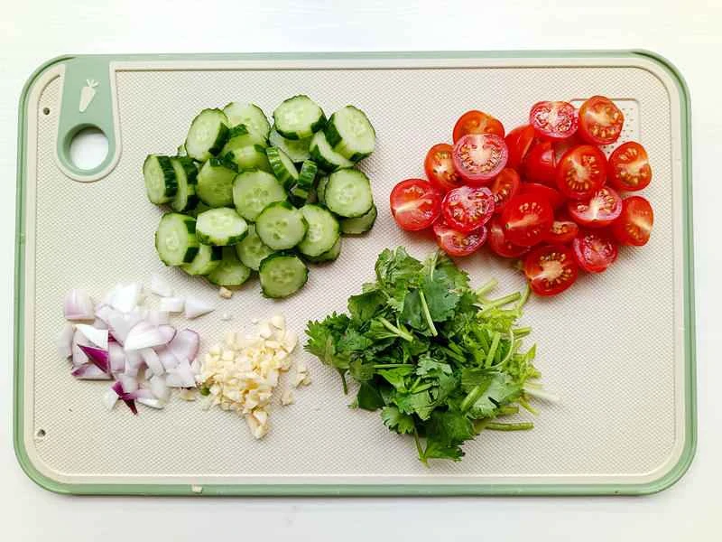 How to make pure milk hand-torn toast: Step 1