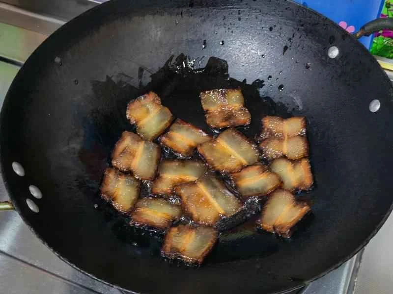 How to make pure milk hand-torn toast: Step 1