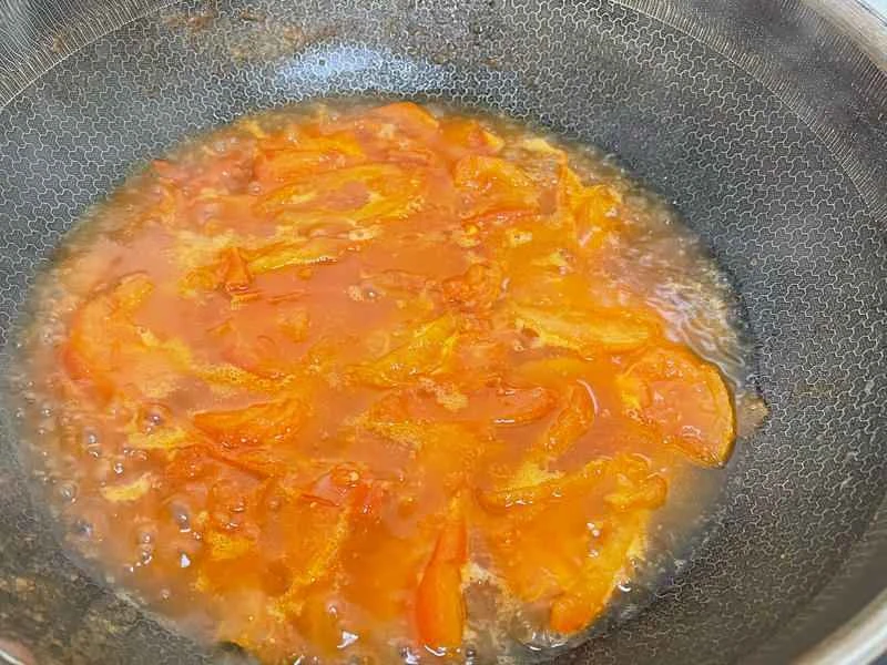 How to make pure milk hand-torn toast: Step 1