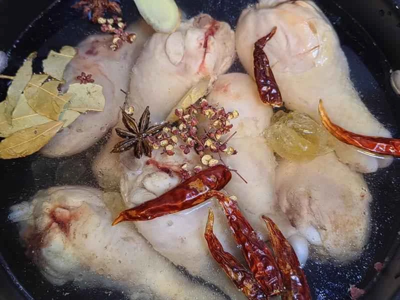 How to make pure milk hand-torn toast: Step 1