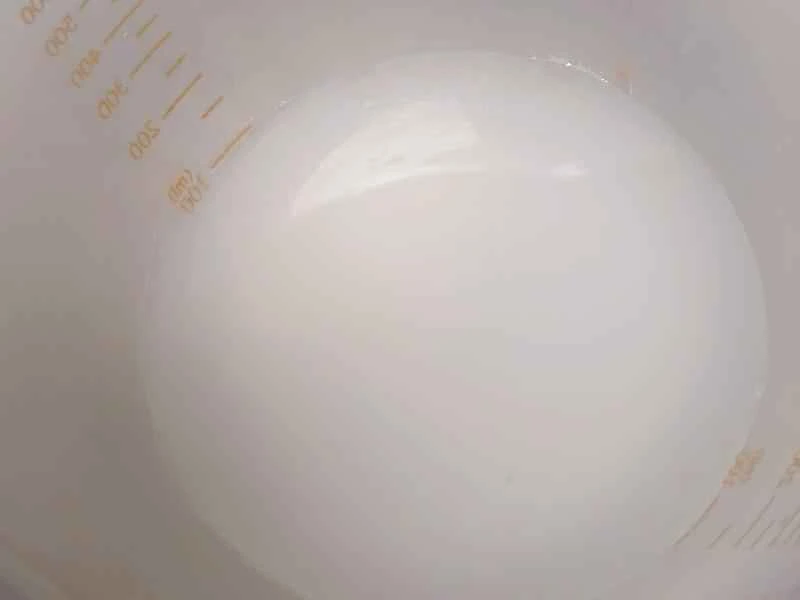 How to make pure milk hand-torn toast: Step 1