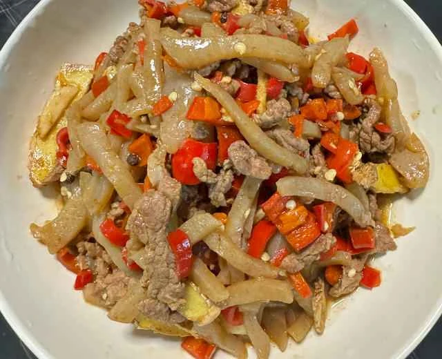 Recipe for stir-fried beef with konjac noodles in Xinhua