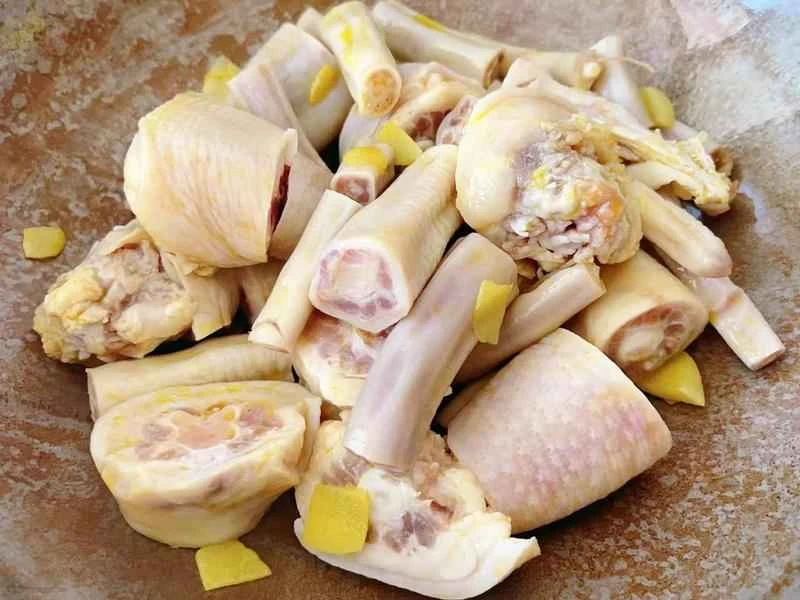 How to make pure milk hand-torn toast: Step 1