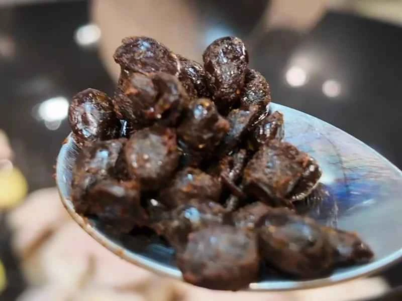 How to make pure milk hand-torn toast: Step 1