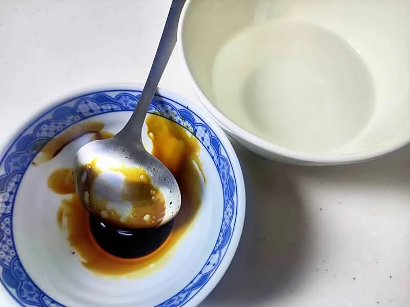 How to make pure milk hand-torn toast: Step 1