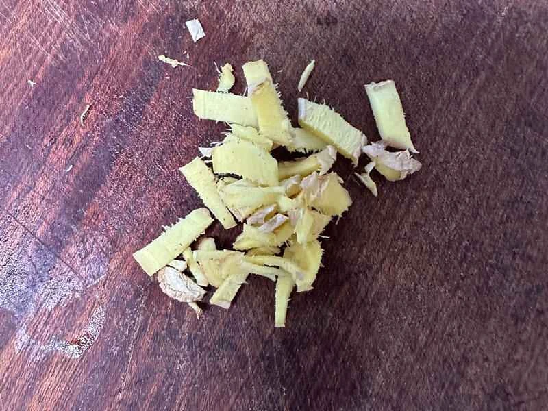 How to make pure milk hand-torn toast: Step 1