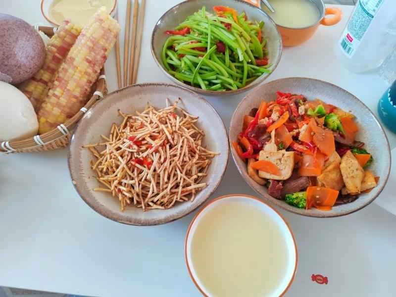 How to make pure milk hand-torn toast: Step 1