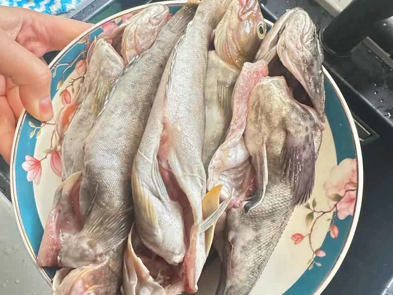 How to make pure milk hand-torn toast: Step 1