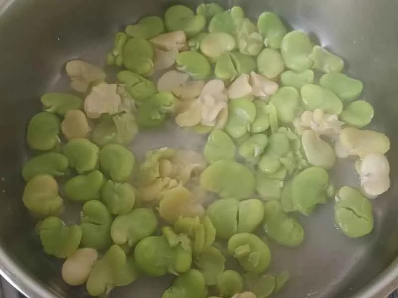 How to make pure milk hand-torn toast: Step 1