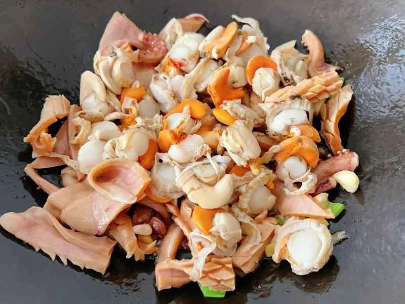 How to make pure milk hand-torn toast: Step 1