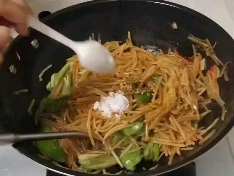 How to make pure milk hand-torn toast: Step 1