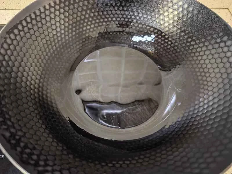 How to make pure milk hand-torn toast: Step 1