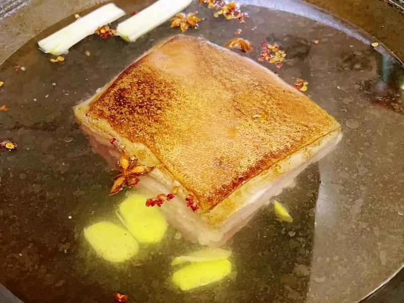 How to make pure milk hand-torn toast: Step 1