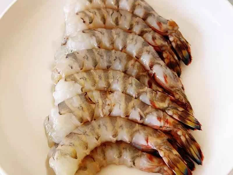 How to make pure milk hand-torn toast: Step 1