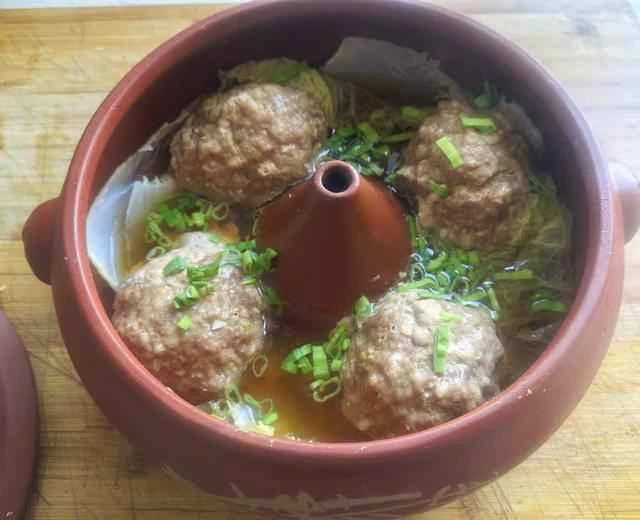Recipe for Steamed Lion's Head Meatballs (with Pork Rib and Corn Soup)