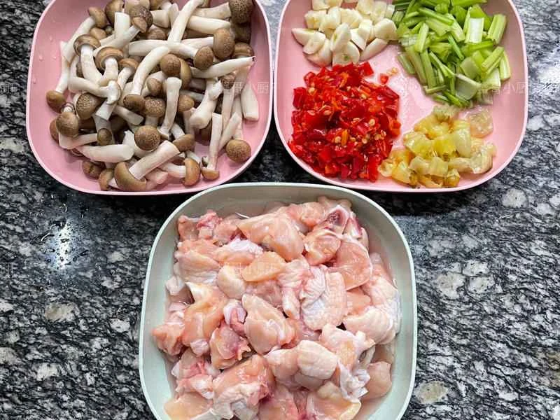 How to make pure milk hand-torn toast: Step 1