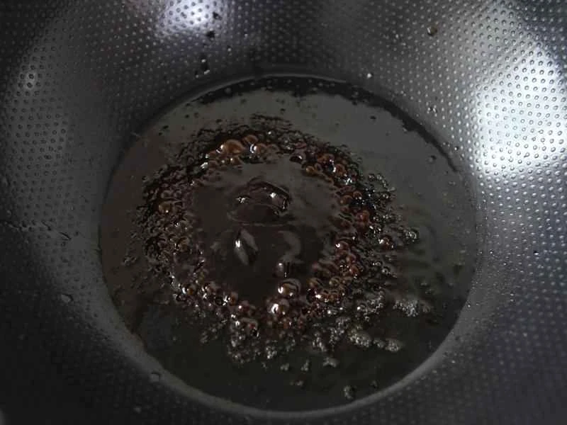 How to make pure milk hand-torn toast: Step 1