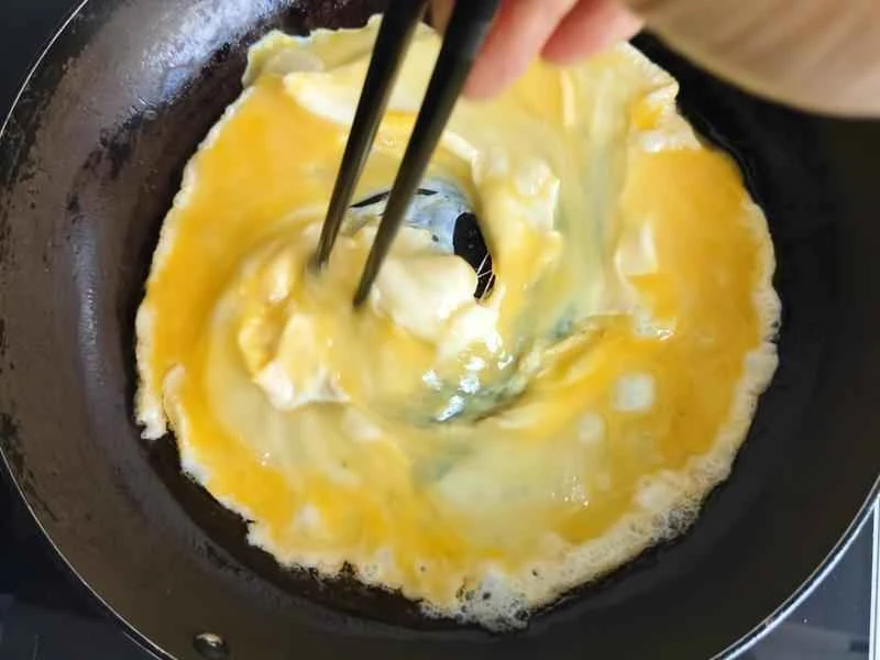 How to make pure milk hand-torn toast: Step 1