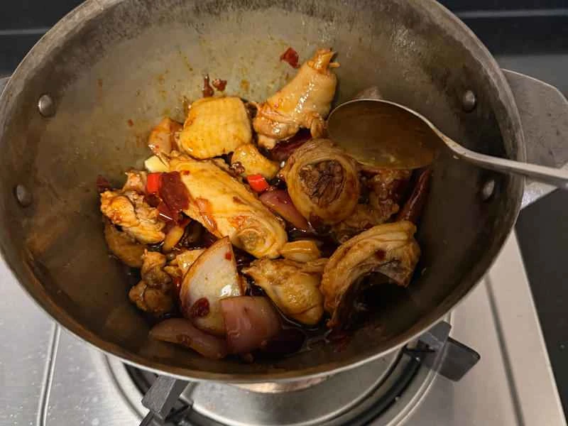 How to make pure milk hand-torn toast: Step 1