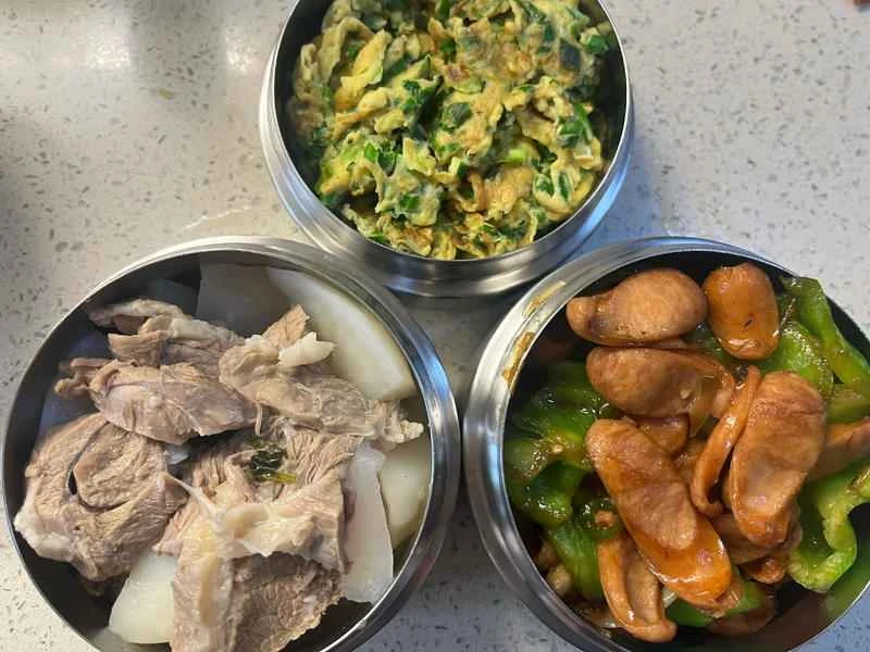 How to make pure milk hand-torn toast: Step 1