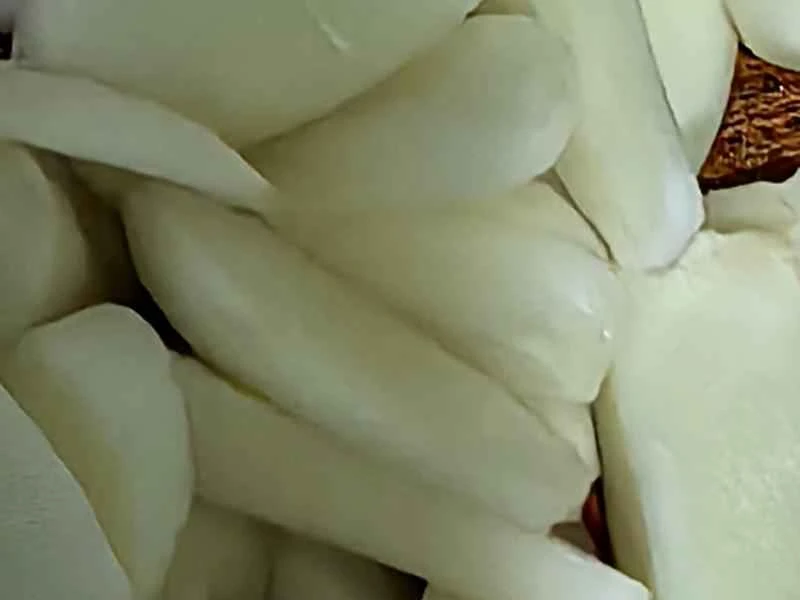 How to make pure milk hand-torn toast: Step 1