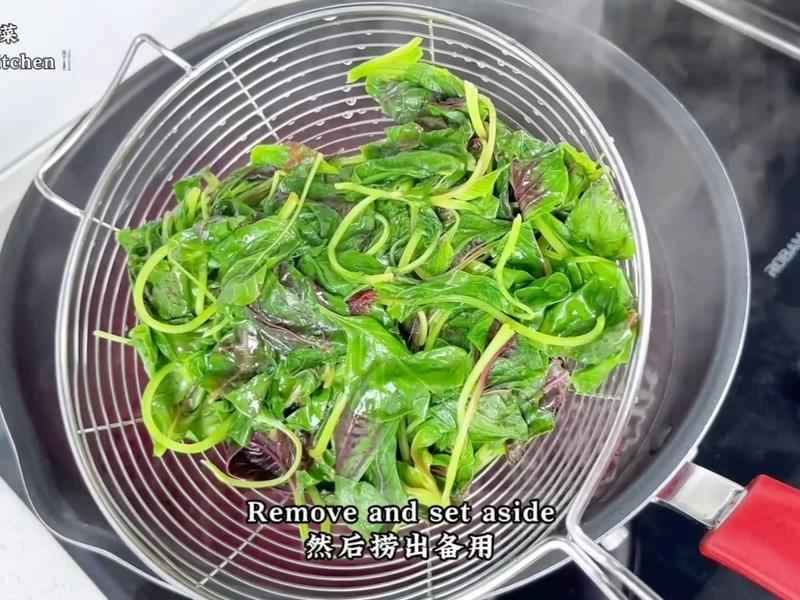 How to make pure milk hand-torn toast: Step 1