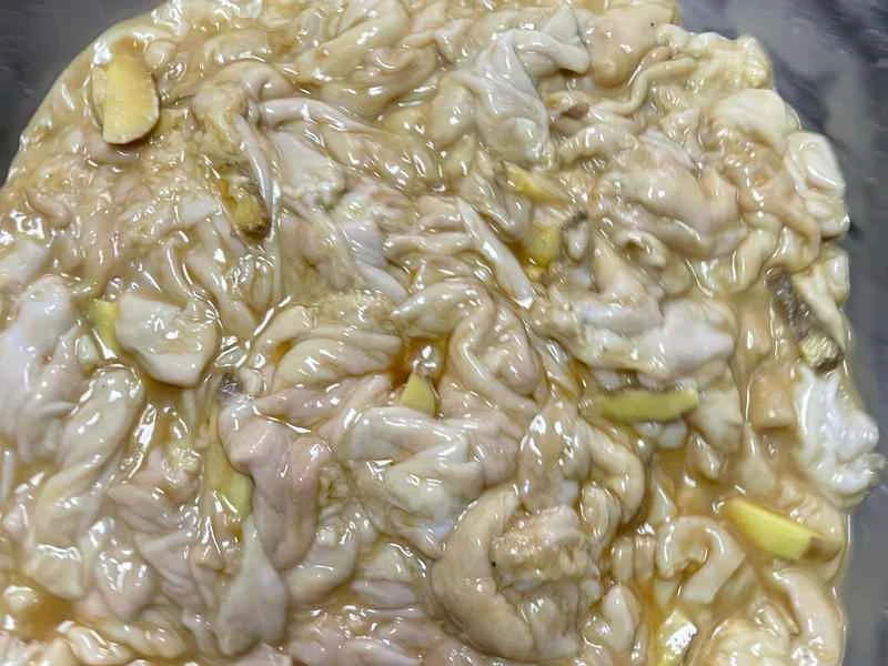 How to make pure milk hand-torn toast: Step 1