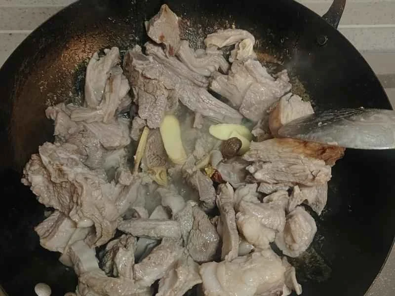 How to make pure milk hand-torn toast: Step 1