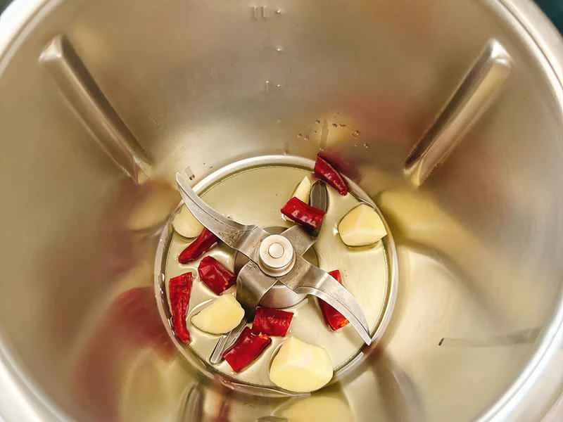 How to make pure milk hand-torn toast: Step 1