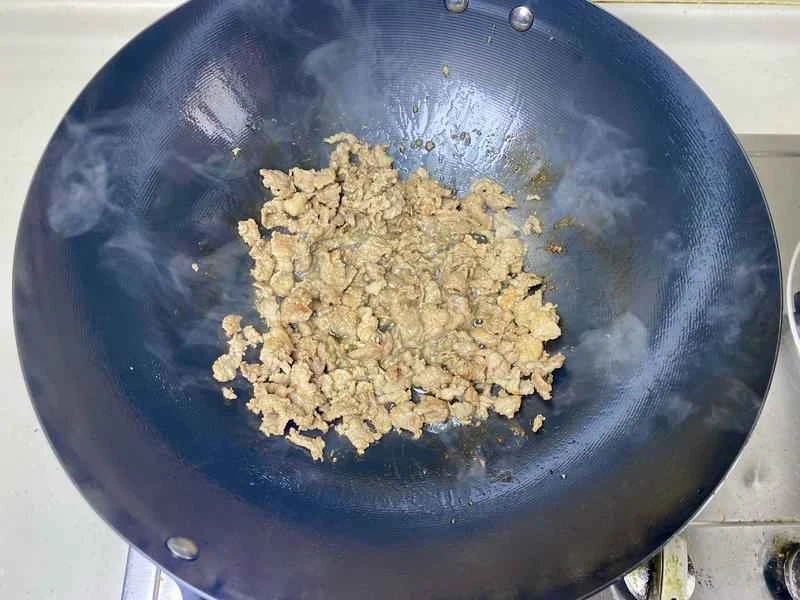 How to make pure milk hand-torn toast: Step 1