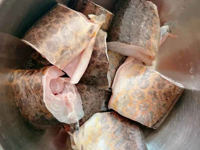 How to make pure milk hand-torn toast: Step 1