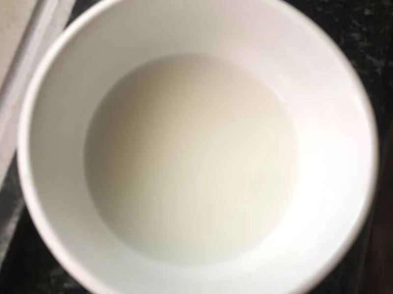 How to make pure milk hand-torn toast: Step 1