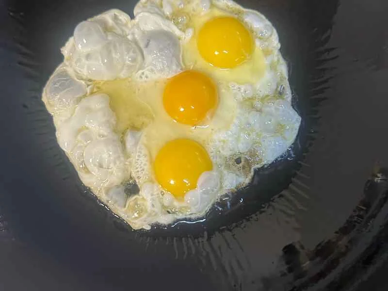 How to make pure milk hand-torn toast: Step 1