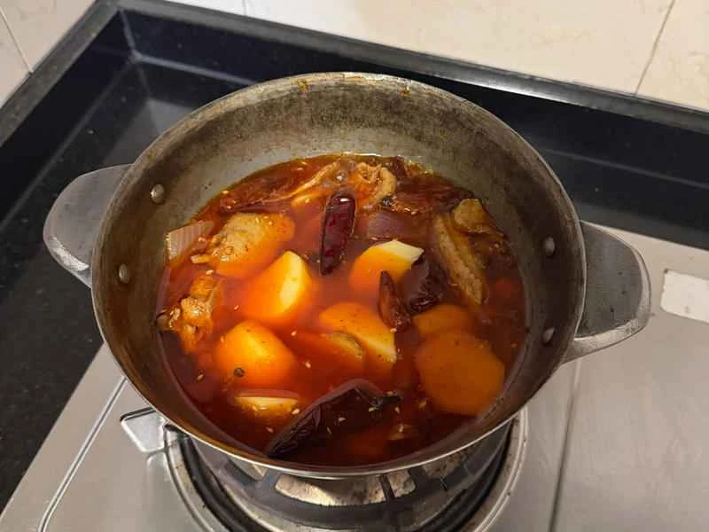 How to make pure milk hand-torn toast: Step 1