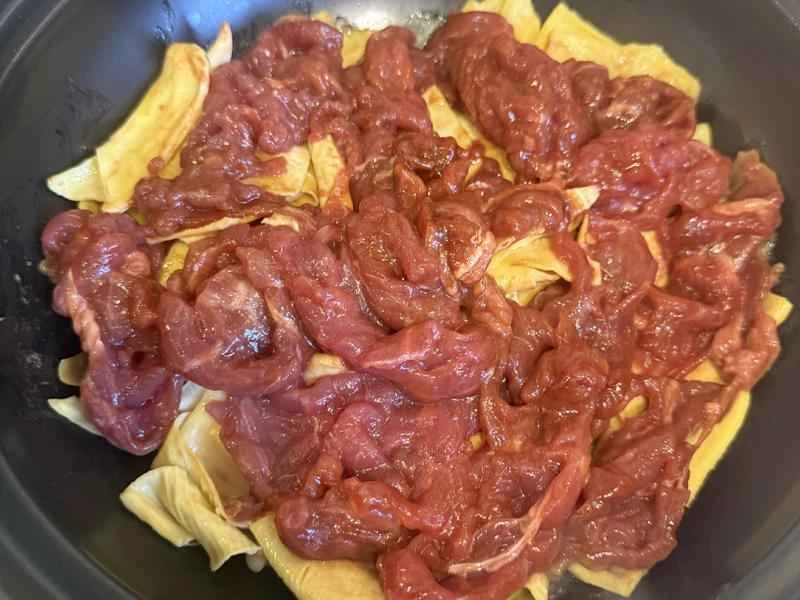 How to make pure milk hand-torn toast: Step 1