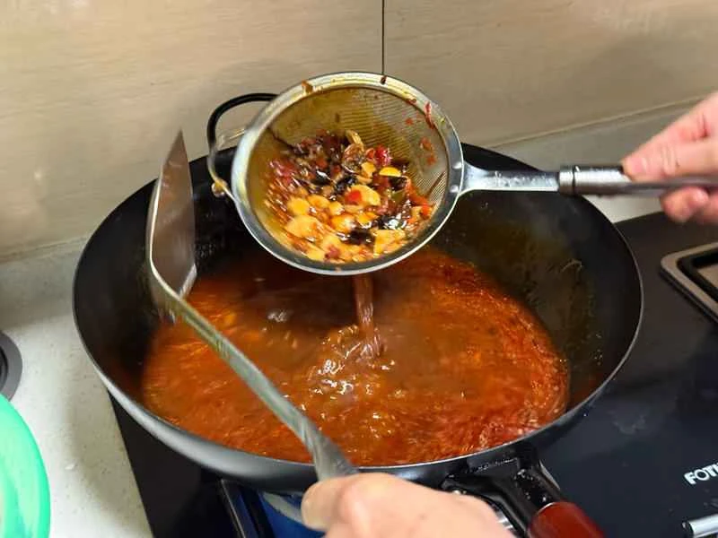 How to make pure milk hand-torn toast: Step 1