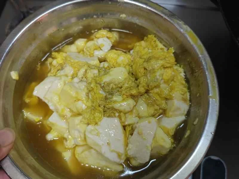 How to make pure milk hand-torn toast: Step 1