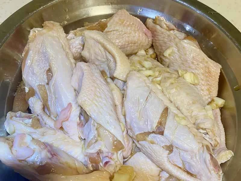 How to make pure milk hand-torn toast: Step 1