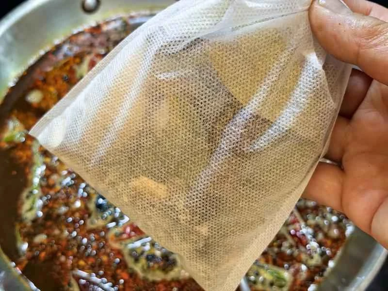 How to make pure milk hand-torn toast: Step 1