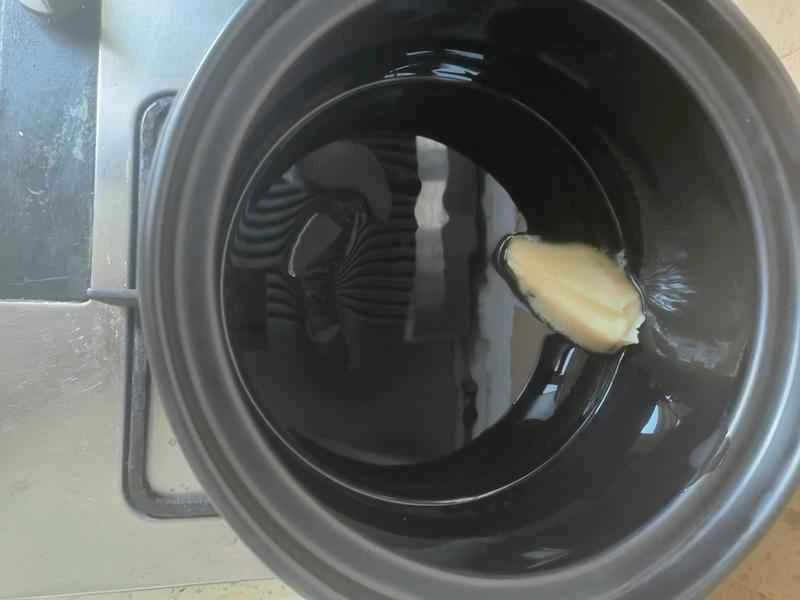 How to make pure milk hand-torn toast: Step 1