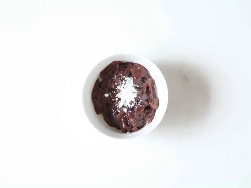 How to make pure milk hand-torn toast: Step 1