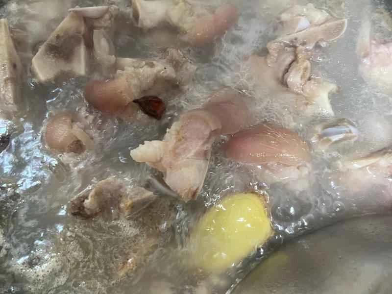 How to make pure milk hand-torn toast: Step 1