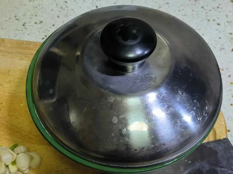 How to make pure milk hand-torn toast: Step 1