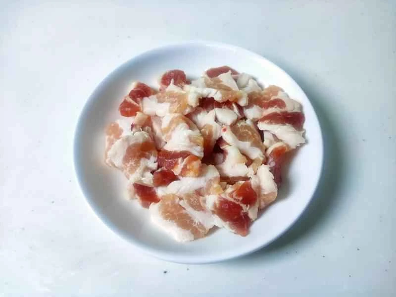 How to make pure milk hand-torn toast: Step 1