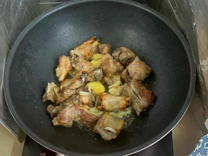 How to make pure milk hand-torn toast: Step 1