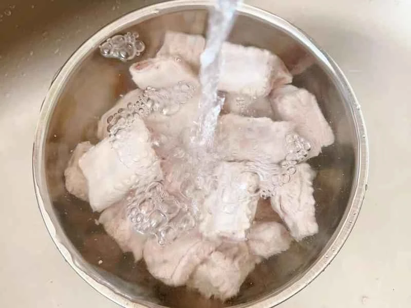 How to make pure milk hand-torn toast: Step 1