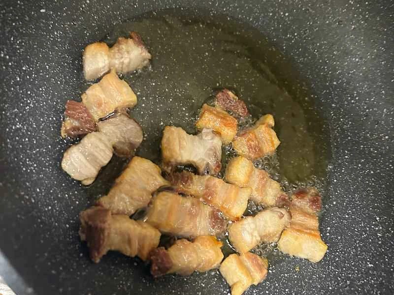 How to make pure milk hand-torn toast: Step 1