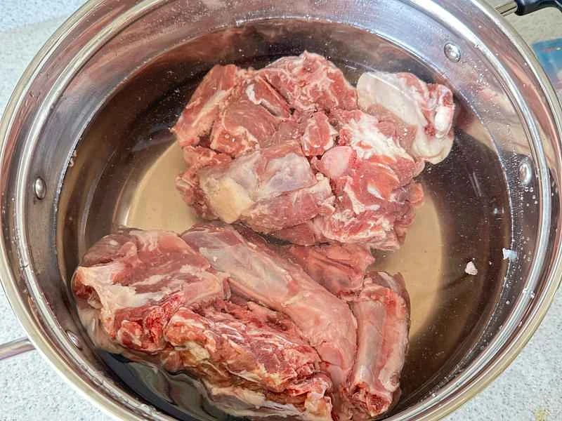 How to make pure milk hand-torn toast: Step 1