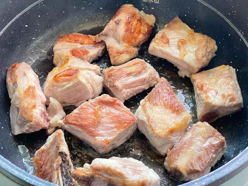 How to make pure milk hand-torn toast: Step 1